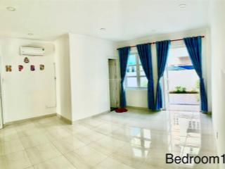 Cho thuê 2025 triệu/1 tháng nhà 1trệt 2lầu 4pn  đường 10m 20m khu thăng long home hiệp phước đn