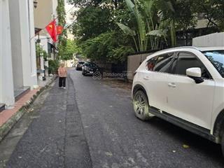 Bán đất tư đình  cổ linh sát khu biệt thự minh tâm 50m mặt tiền 4,8m. ô tô vào tận đất chỉ 178tr/m