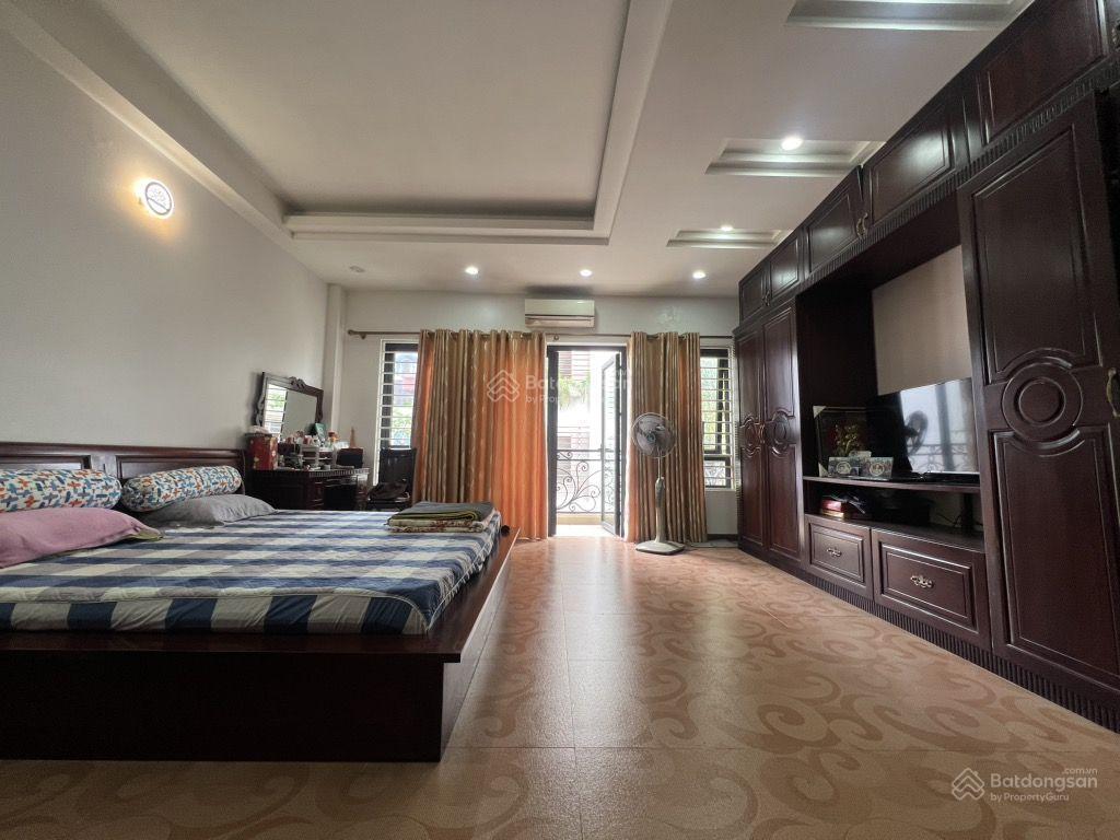 Bán biệt thự sân vườn hồng tiến, đối diện tâm anh, cạnh trường quốc tế wellspring chỉ hơn 200tr/m