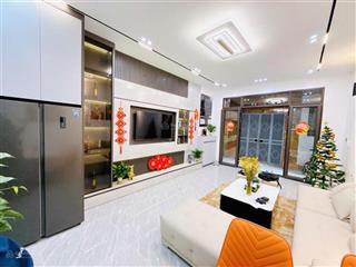 Bán nhà trương định, 7,9 tỷ, 45 m2, 4pn, 4wc, giá giảm sốc