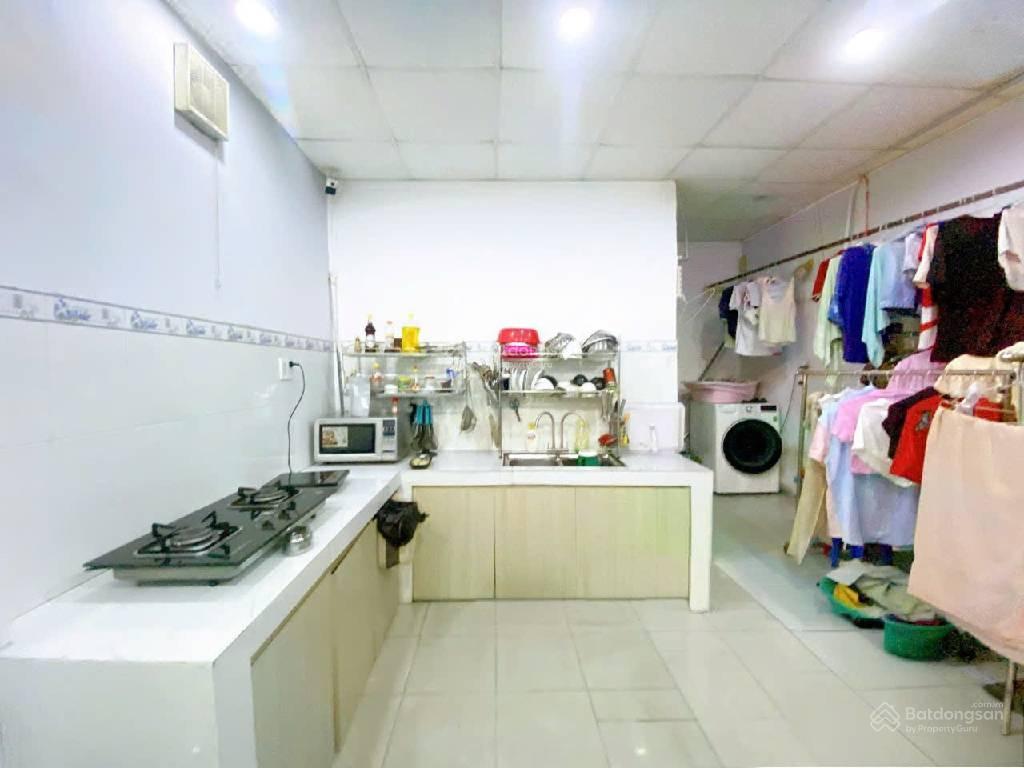 Nhà tân phú giáp tân bình con đường tơ lụa phú thọ hòa sầm uất đường ô tô 7 mét nhà nở hậu 4m x 28m