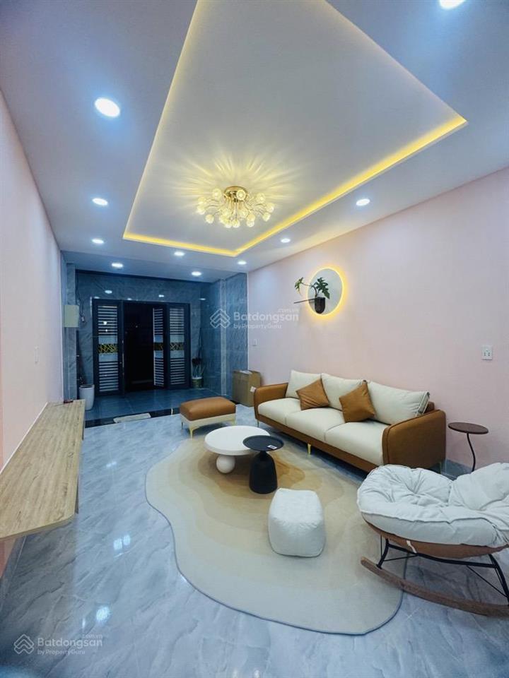 Nhà tân phú xây mới đầy đủ nội thất xịn sò đường ô tô sổ hoàn công đủ nở hậu 7m95 x 17,8m 4 tầng