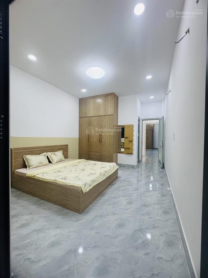 Nhà tân phú xây mới đầy đủ nội thất xịn sò đường ô tô sổ hoàn công đủ nở hậu 7m95 x 17,8m 4 tầng