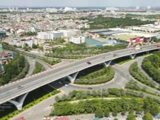 Bán nhà 8 tầng thang máy view hồ gara ô tô vị trí đỉnh cao kinh doanh trần đăng khoa