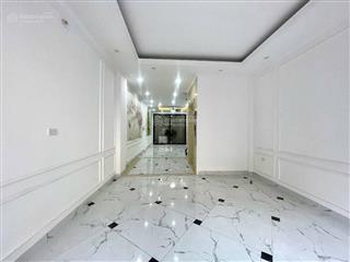 Bán nhà riêng ngọc hồi thanh trì, 35m 6 tầng thang máy, 10m ra ô tô tránh, chợ trường xung qanh