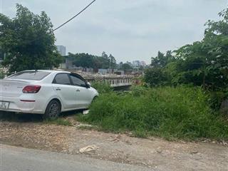 Mảnh đất khu b tt mỏ địa chất 44m2,mặt tiền 4m giá 8.79 tỷ.