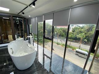 Phố hoàng quốc việt, 291m2/9t, ô tô 10m, 250 tỷ. sổ đỏ cất két