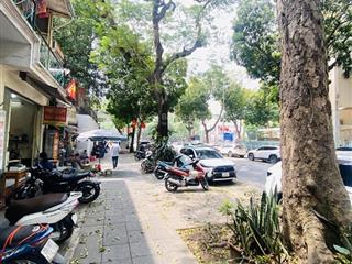 Bán nhà phố lê thánh tông, hoàn kiếm, dt 157m2/2 tầng  giá 74 tỷ