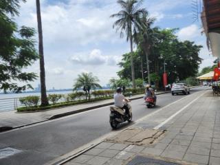 Hiếm!bán nhà phố trích sài,võng thị, dt 181m2/mt 10m/1t,ô tô 8m .giá 68 tỷ
