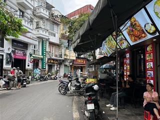 Bán nhà phố hàng nón, hoàn kiếm, dt 44m2/mt 3,2m/5 tầng, ô tô 9m, dòng tiền, giá 40 tỷ.