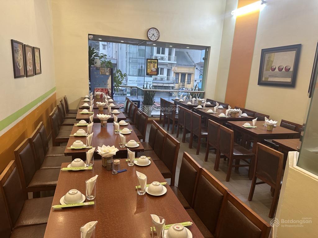 Bán nhà phố trần hưng đạo, hoàn kiếm, giá 50 tỷ, dt 50m2/mt 5m/5 tầng, đường 20m, dòng tiền