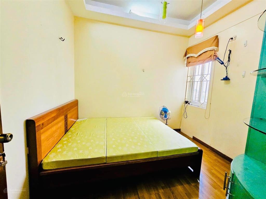 Bán tòa nhà chung cư nơ 14. kđt định công. 2 phòng ngủ. lô góc dt 60m². giá 4,5 tỷ