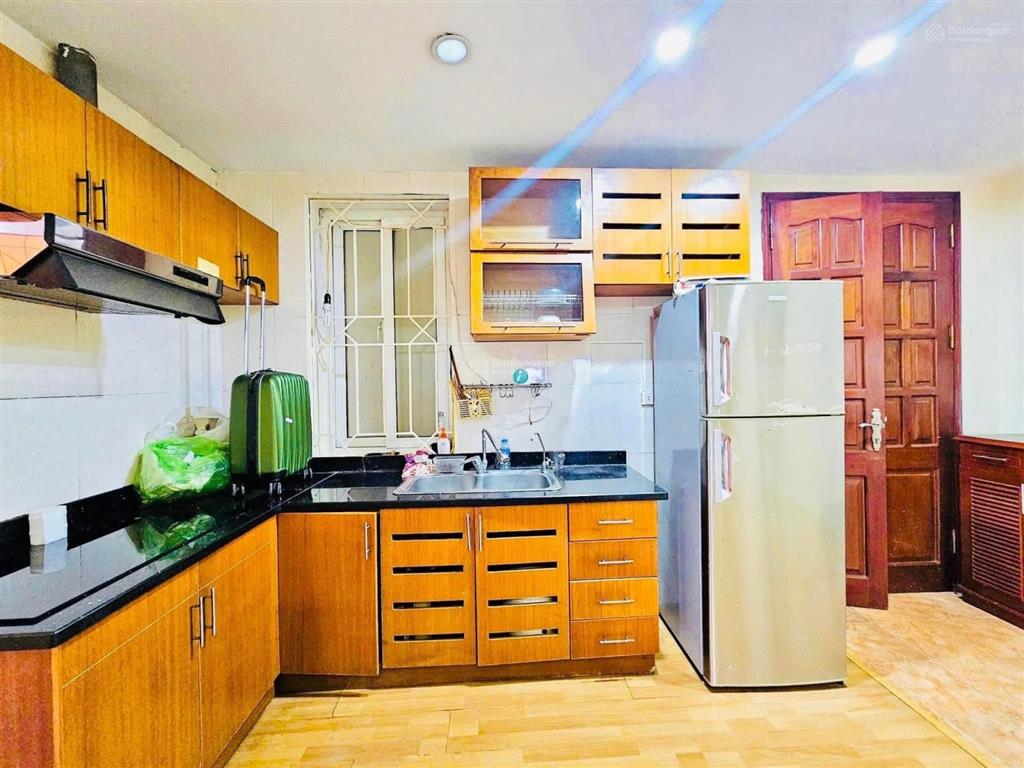 Bán tòa nhà chung cư nơ 14. kđt định công. 2 phòng ngủ. lô góc dt 60m². giá 4,5 tỷ