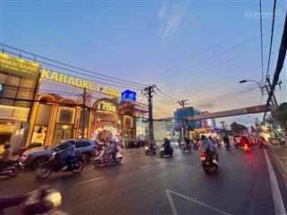 Nhà ngộp bank hơn 4tỷ  sát dương đình hội 80m2 xe hơi ngủ nhà chỉ 6ty6
