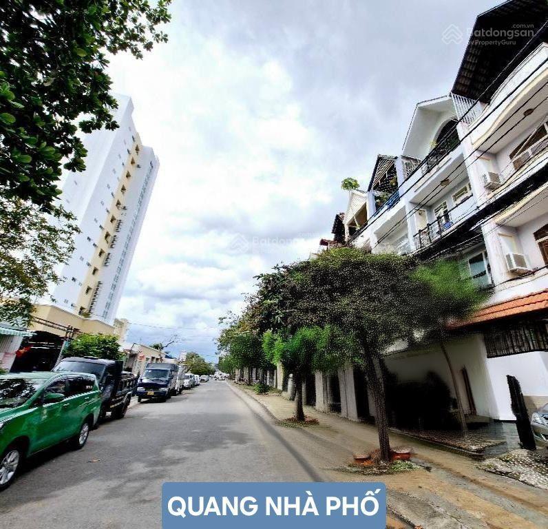 Cao lỗ, cạnh parc mall, quận 8  mặt tiền 4 tầng, 4x20m, đường 14m, giáp tạ quang bửu, giá 14.x tỷ