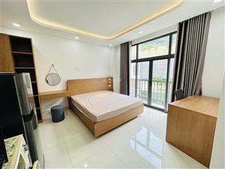 Cho thuê phòng có nội thất, cửa sổ trời thoáng, máy giặt riêng gần vòng xoay điện biên phủ q1