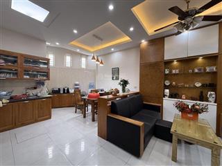 Bán nhà văn hội 50m2 mt 4.8m, ô tô đỗ cửa dân xây chắc chắn hàng xóm hv tài chính y tế cộng đồng