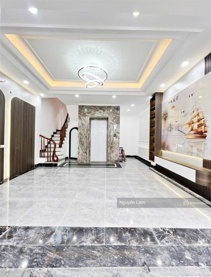 Bán nhà dân xây tư đình 6 tầng thang máy7 chỗ qua nhà về ở ngay