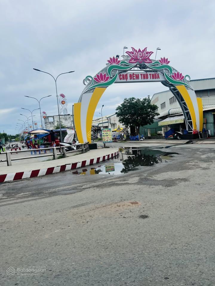 Về quê bán 1 tỷ 6x đường số 4 song song với trục đường dt 818, kdc tây nam center golden land