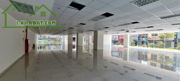 Chính chủ cho thuê 900m2 sàn thương mại tòa nhà t&t 120 định công, hoàng mai, hà nội