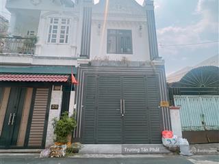 Nhà 2 tầng đường số, phường bình thuận, quận 7. có mặt bằng kinh doanh chỉ 5,7 tỷ
