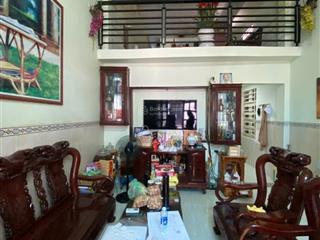 Bán nhà phạm hùng nối dài. dt 186m2(8x23),trệt, lững. 3pn. gia 8ty3