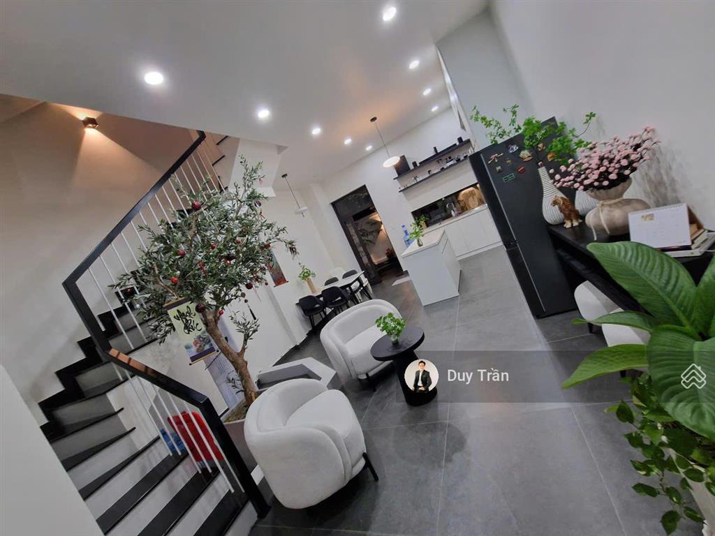 Nhà phố 86m² vị trí vàng vũng tàu, 1 trệt 3 lầu, 2pn 2wc, full nội thất châu âu, giá 9.5 tỷ