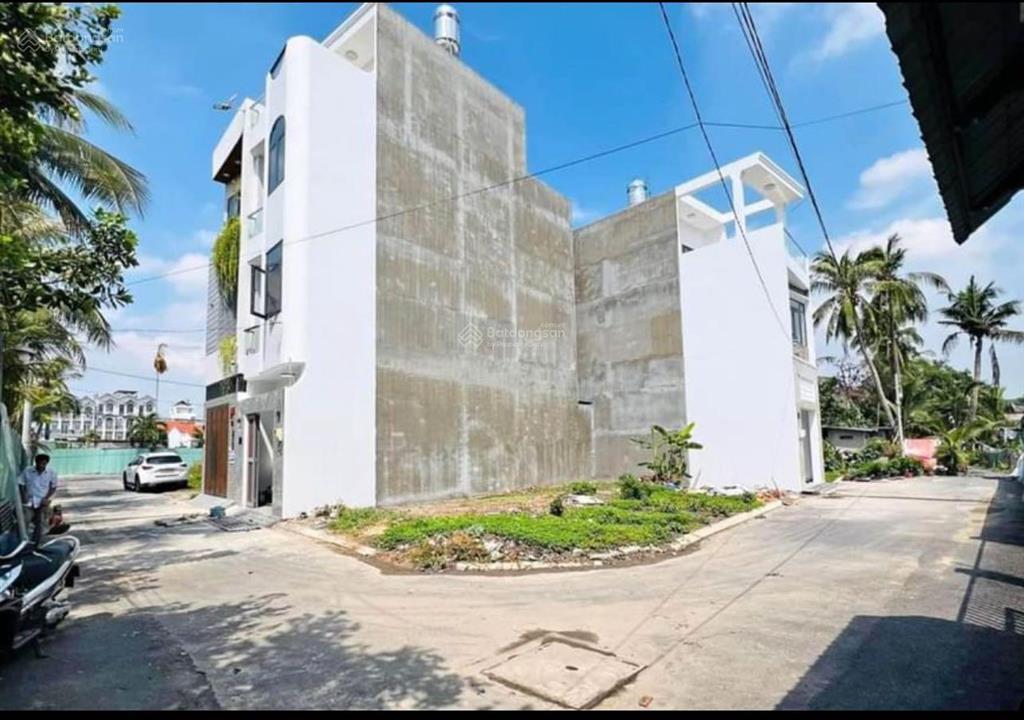 Bán gấp lô đất cực đẹp 120m2(1ti4.5.0) shr mua công chứng ngay kdc bình hưng, quốc lộ 50