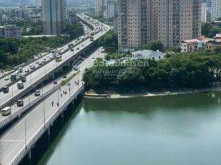 Chính chủ bán căn hoa hậu 2pn 2vs tầng trung chung cư vp6 bán đảo linh đàm