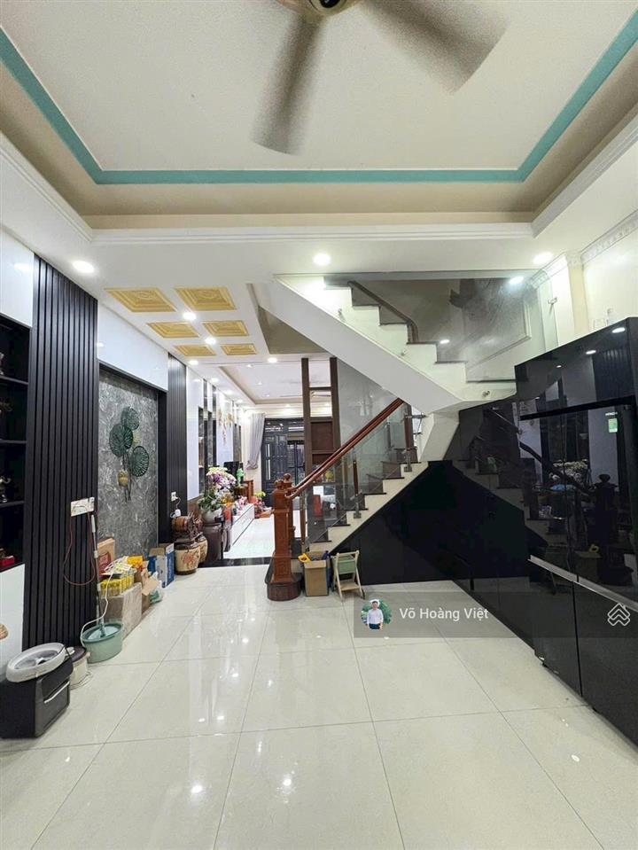 Bán nhà 4 tầng ở ngay trước tết  hxh thông  bình trưng đông  quận 2  chỉ 7.x tỷ  hiếm nhà bán.