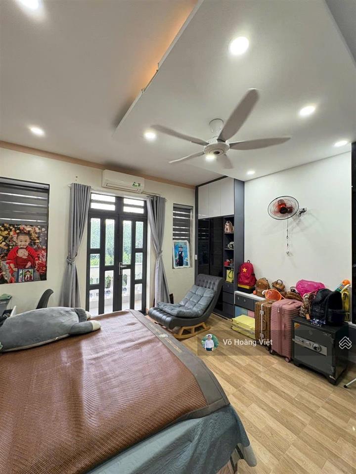 Bán nhà 4 tầng ở ngay trước tết  hxh thông  bình trưng đông  quận 2  chỉ 7.x tỷ  hiếm nhà bán.