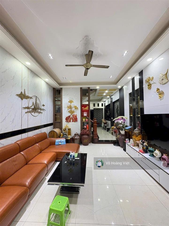 Bán nhà 4 tầng ở ngay trước tết  hxh thông  bình trưng đông  quận 2  chỉ 7.x tỷ  hiếm nhà bán.