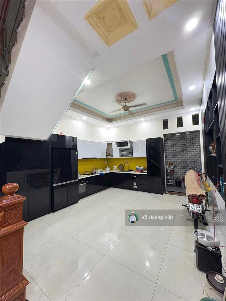 Bán nhà 4 tầng ở ngay trước tết  hxh thông  bình trưng đông  quận 2  chỉ 7.x tỷ  hiếm nhà bán.