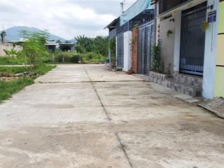 Lô đất full thổ cư, đường ô tô 6m tại nha trang, cách bãi biển 10phút di chuyển