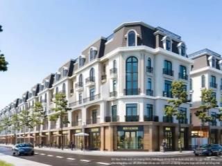 Bán nhà mặt đường trần quang khải