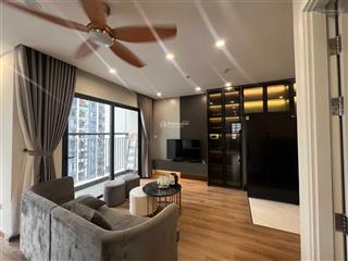 Chính chủ cho thuê căn hộ 2pn 2wc đồ cơ bản  full nội thất tại vinhomes smart city  0984 280 ***