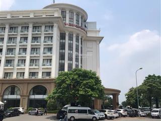 Mặt phố thuỵ khuê  ngay ngã tư văn cao  giao thông huyết mạch