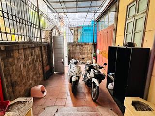 Bán nhà phạm văn đồng  ô tô ngủ trong nhà  mt 12m  sát tp giao lưu  tiện ích bạt ngàn