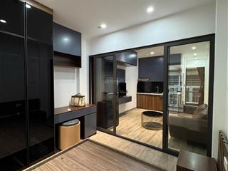 Cho thuê 1 ngủ 1 khách ở trần đại nghĩa  toà mới, full đồ, ô tô đỗ cửa, ban công  giá 9tr2