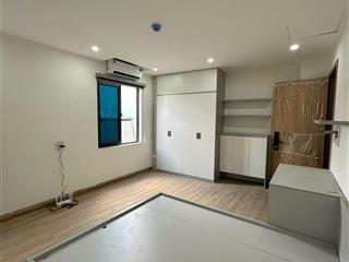 Cho thuê ccmn ở kim ngưu  toà mới, ô tô đỗ cửa, máy giặt riêng, tivi, ban công, thang thoát hiểm