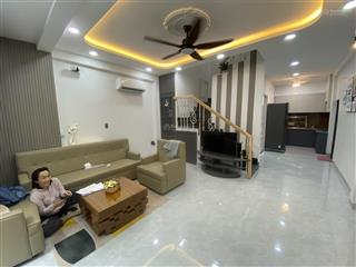 2 tầng 50m hẻm 4m thông lê văn sỹ phú nhuận chỉ 7.6 tỷ