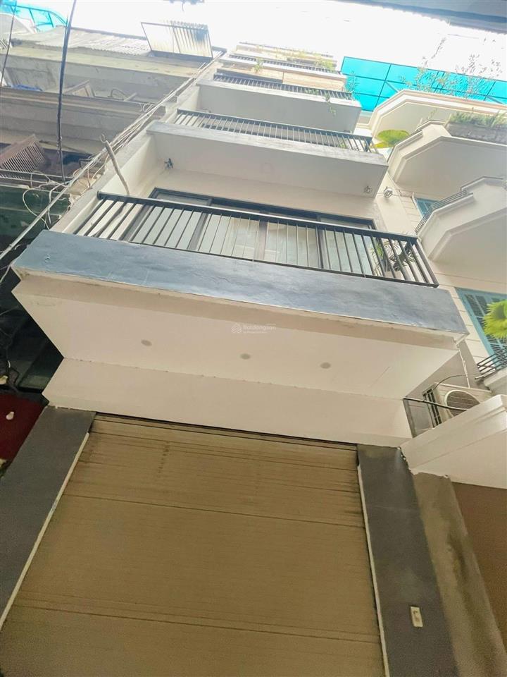 Bán nhà phân lô ô tô đỗ cửa phố nguyên hồng 66m2 4 tầng mặt tiền 5,6m kinh doanh đỉnh cao