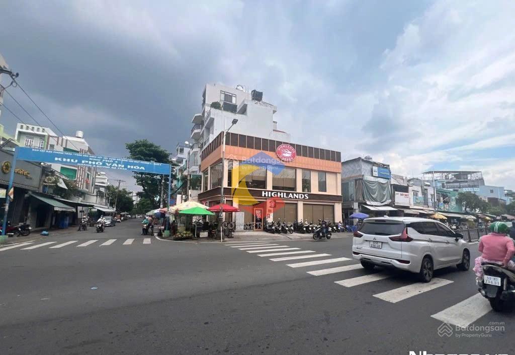 Chính chủ bán gấp quỹ đất mặt tiền view sông p2, quận 6 3200m2, ngang 40 dài 65, ngon nhất q6