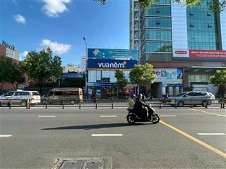 Chính chủ bán gấp nhà mt trương công định, quận phú nhuận, dt 7*55m, giá 49 tỷ, ctxd 9 tầng
