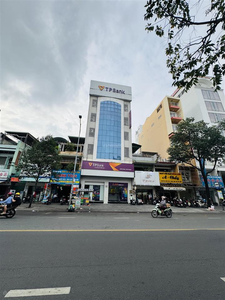 Chính chủ bán nhà 55 nguyễn cư trinh, quận 1, dt 4.5x16.5, hầm 8 tầng, giá 44 tỷ. mua lời ngay