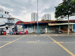 Chính chủ bán gấp quỹ đất mặt tiền view sông p2, quận 6 3200m2, ngang 40 dài 65, ngon nhất q6