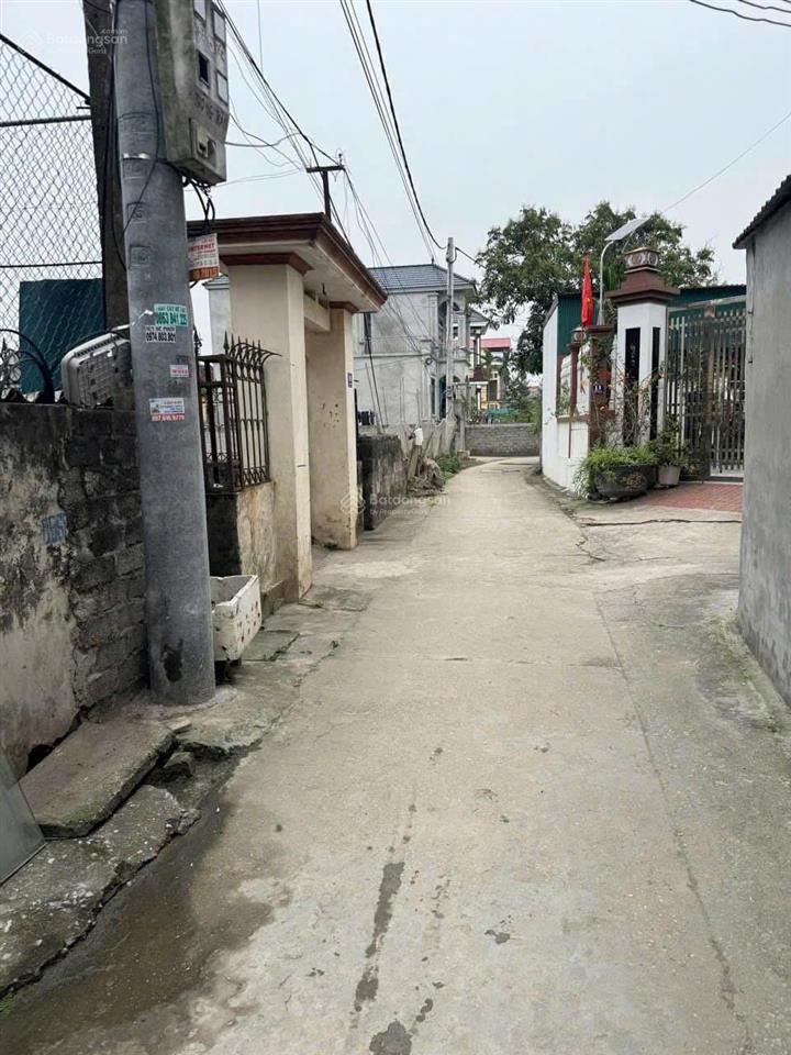 Siêu phẩm giá rẻ nhất thị trường thôn đông thái, xã vân tảo diện tích 44.2m2 mặt tiền 5m