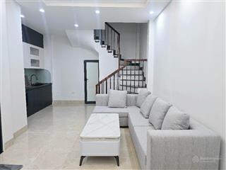 Quá hiếm tại việt hưng lô góc nhà mới 5 tầng 3 ngủ .gần phố oto đỗ sát nhà,gần trường các cấp,bigc