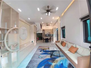 Chủ gấp bán! nhà 3 tầng võ văn ngân 67m2, hẻm ô tô, ngay vincom thủ đức. chỉ còn 6.5 tỷ