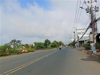 Bán đất tại phạm cự lượng, 33,75 tỷ, 2500 m2, hàng hiếm tại mỹ phước, long xuyên